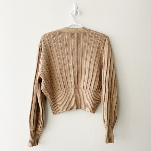 BNWOT Thais Aritzia Wilfred Cardigan - Picture 3 of 4